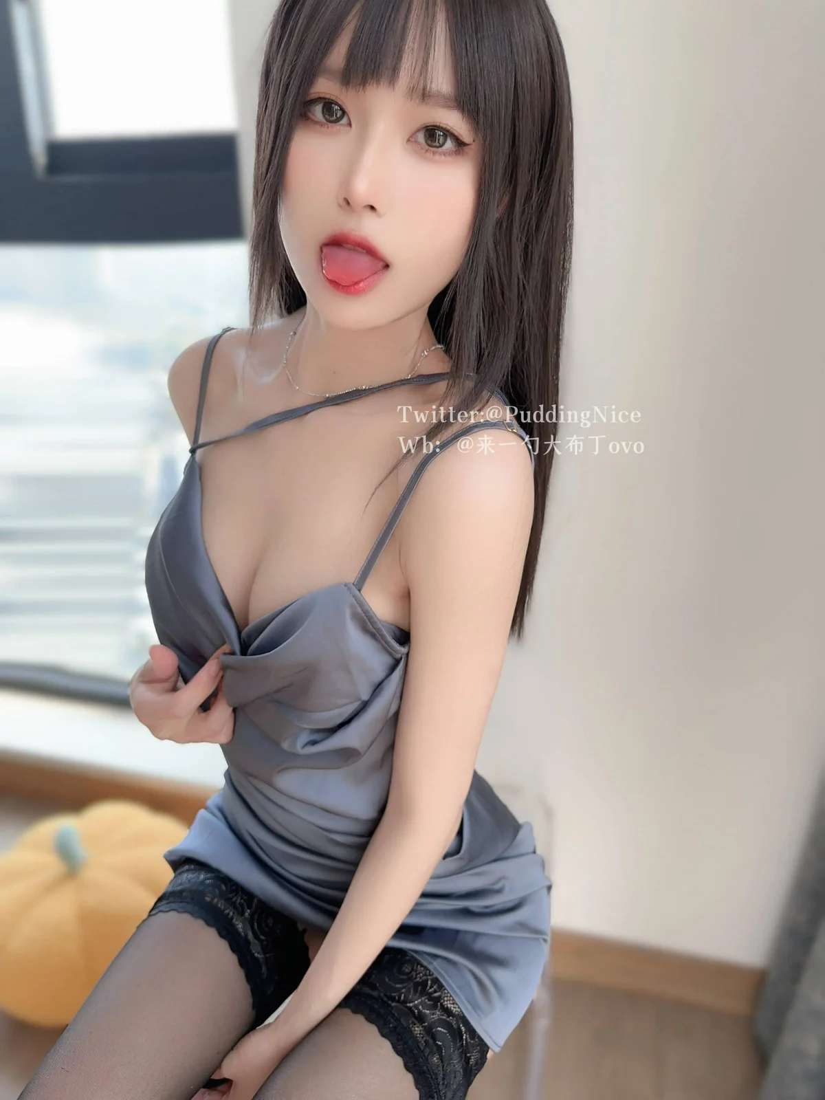 布丁大法-珊瑚鸡尾酒