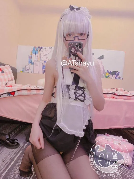 AT鲨-女仆开档袜