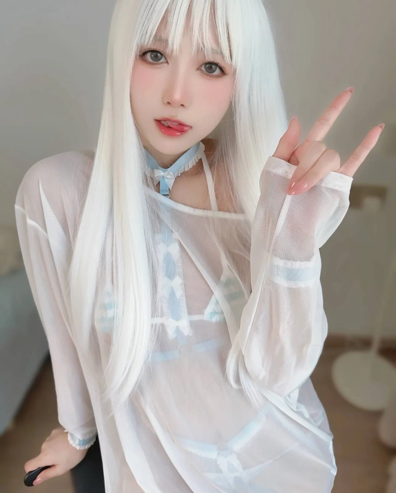 布丁大法-白发女友