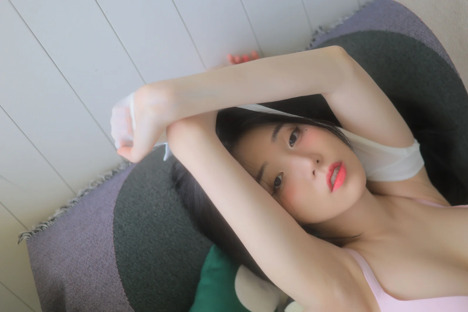 054.Yeon Woo(이연우) – OFFICE [206P-1.56GB]