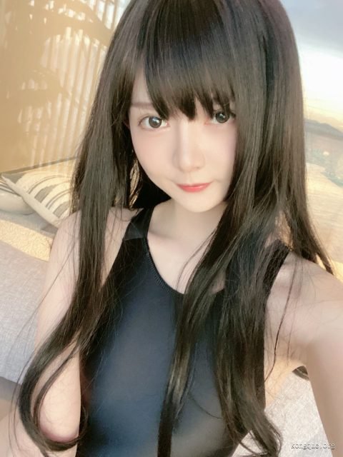 51酱_黑红泳装__14