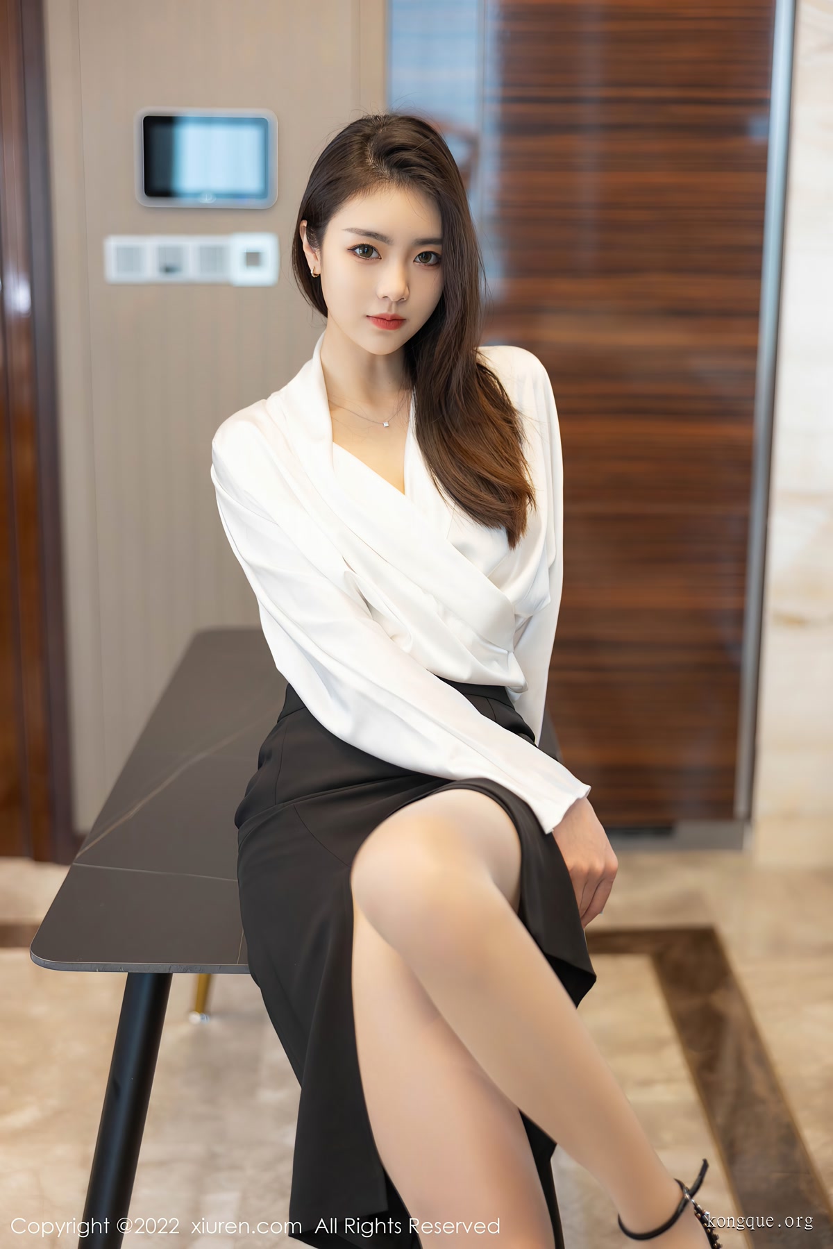 秀人网_NO.4869_可樂Vicky_0009